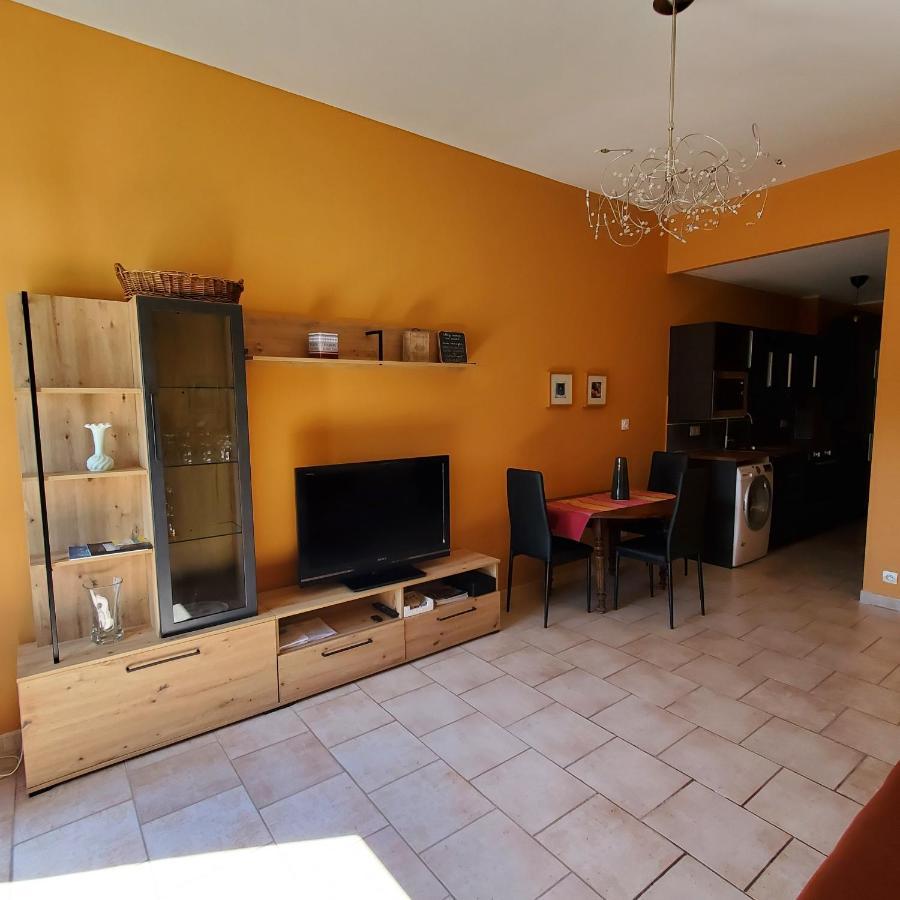 Le Vent Dans Les Voiles - Appartement Classe 4 Etoiles Mèze Eksteriør billede